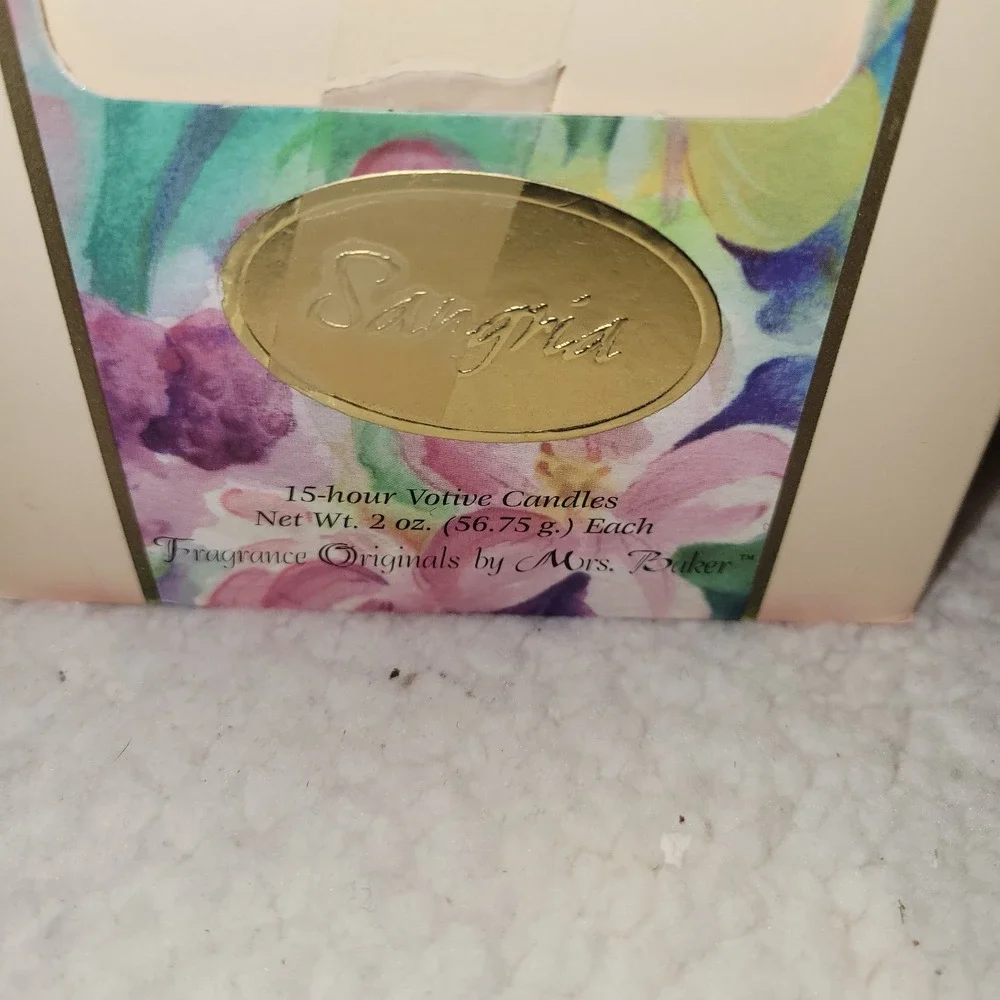 Vintage Mrs. Baker Sangria Votive Candles Set of 17 Discontinued 2oz Each‎